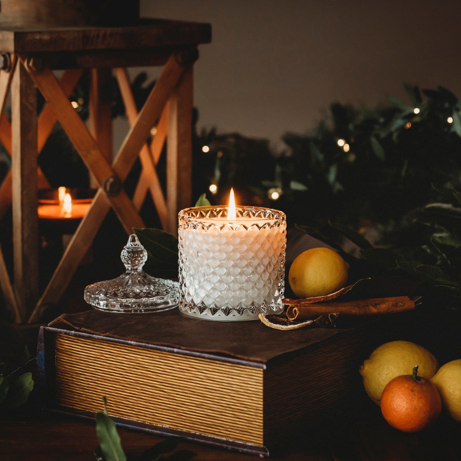 THE BARCLAY CANDLE