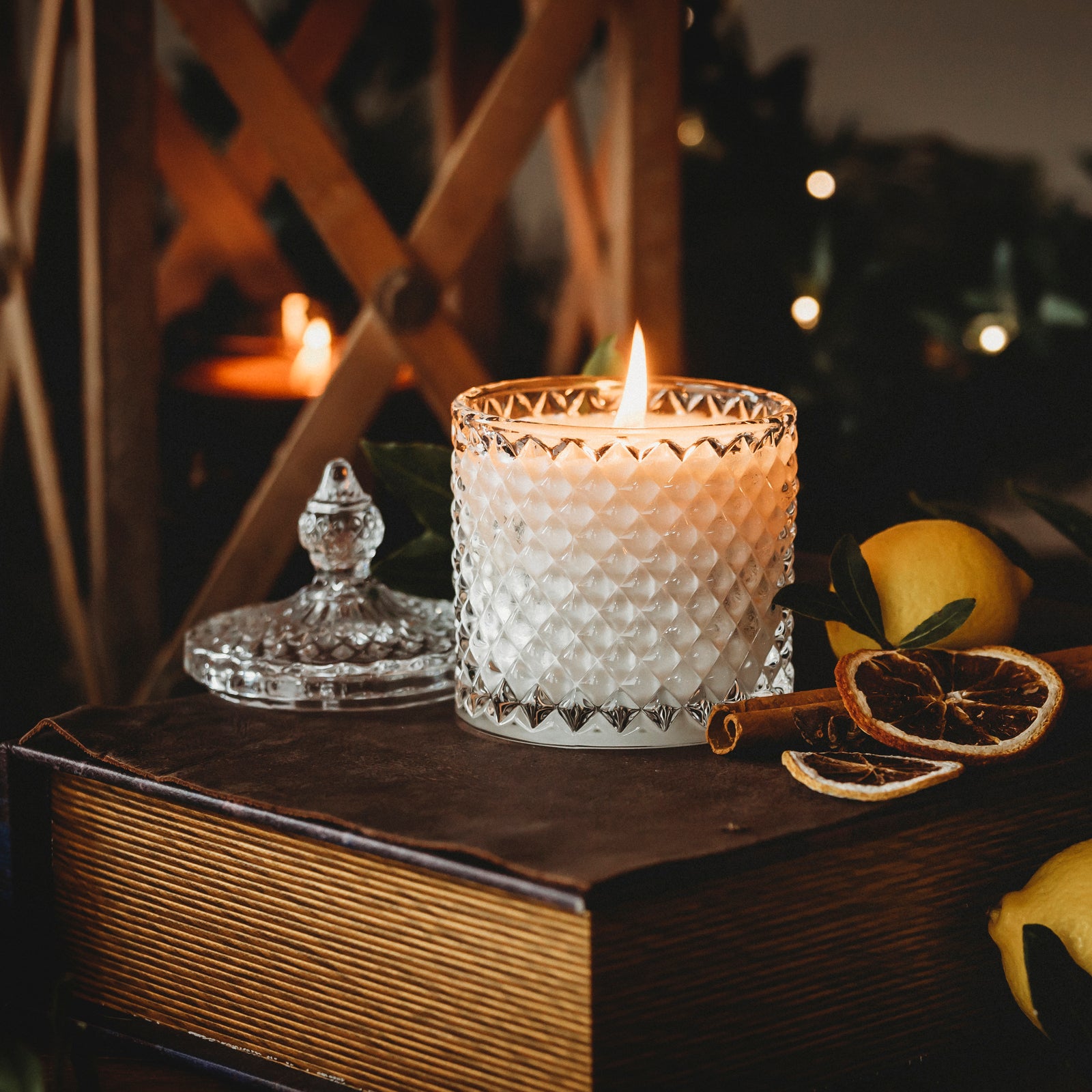 THE BARCLAY CANDLE