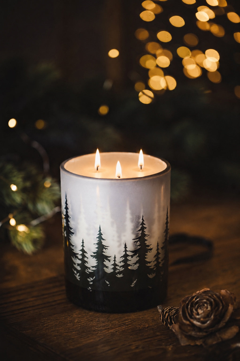 MUSKOKA CHRISTMAS CANDLE