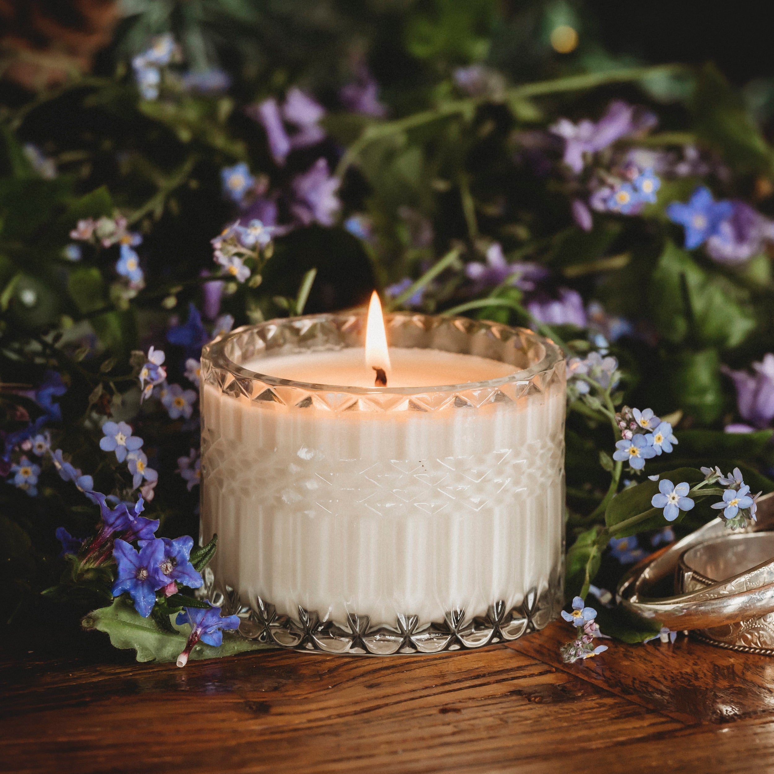 SILVER BANGLES CANDLE