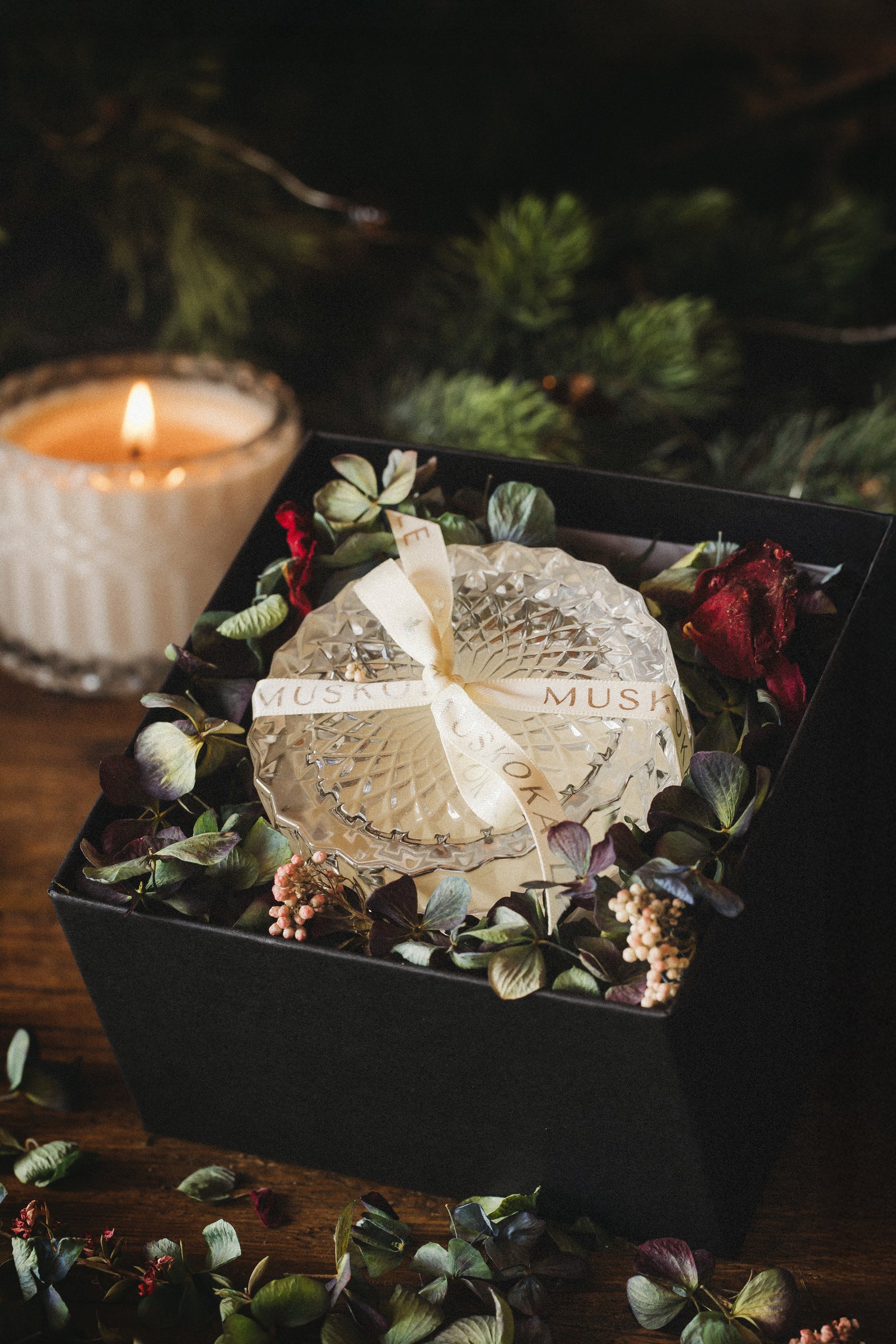 RAINBOW BRIDGE CANDLE IN GIFT BOX (with Everlasts)