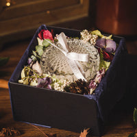 SILVER BANGLES CANDLE IN GIFT BOX (with Everlasts)