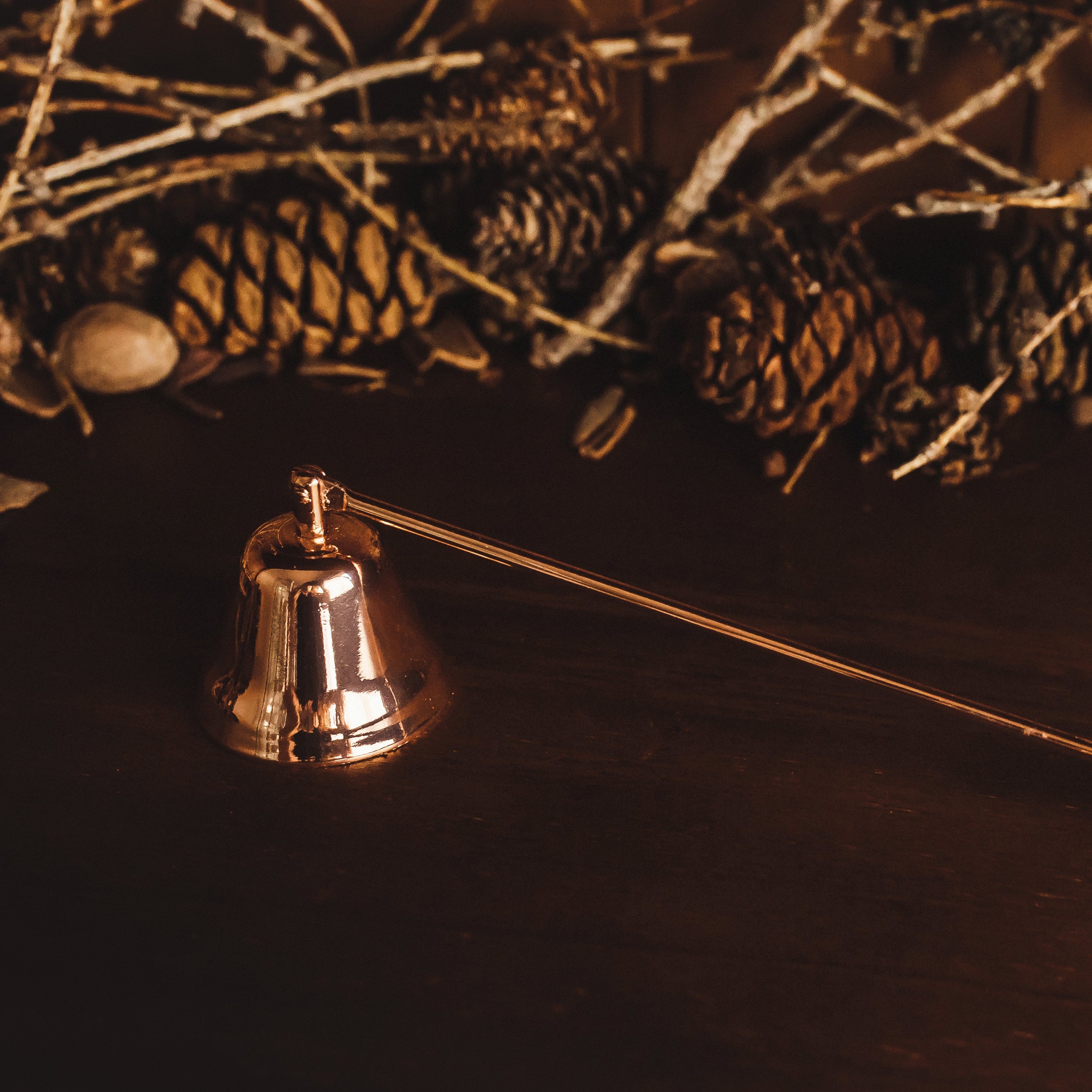 CANDLE SNUFFER