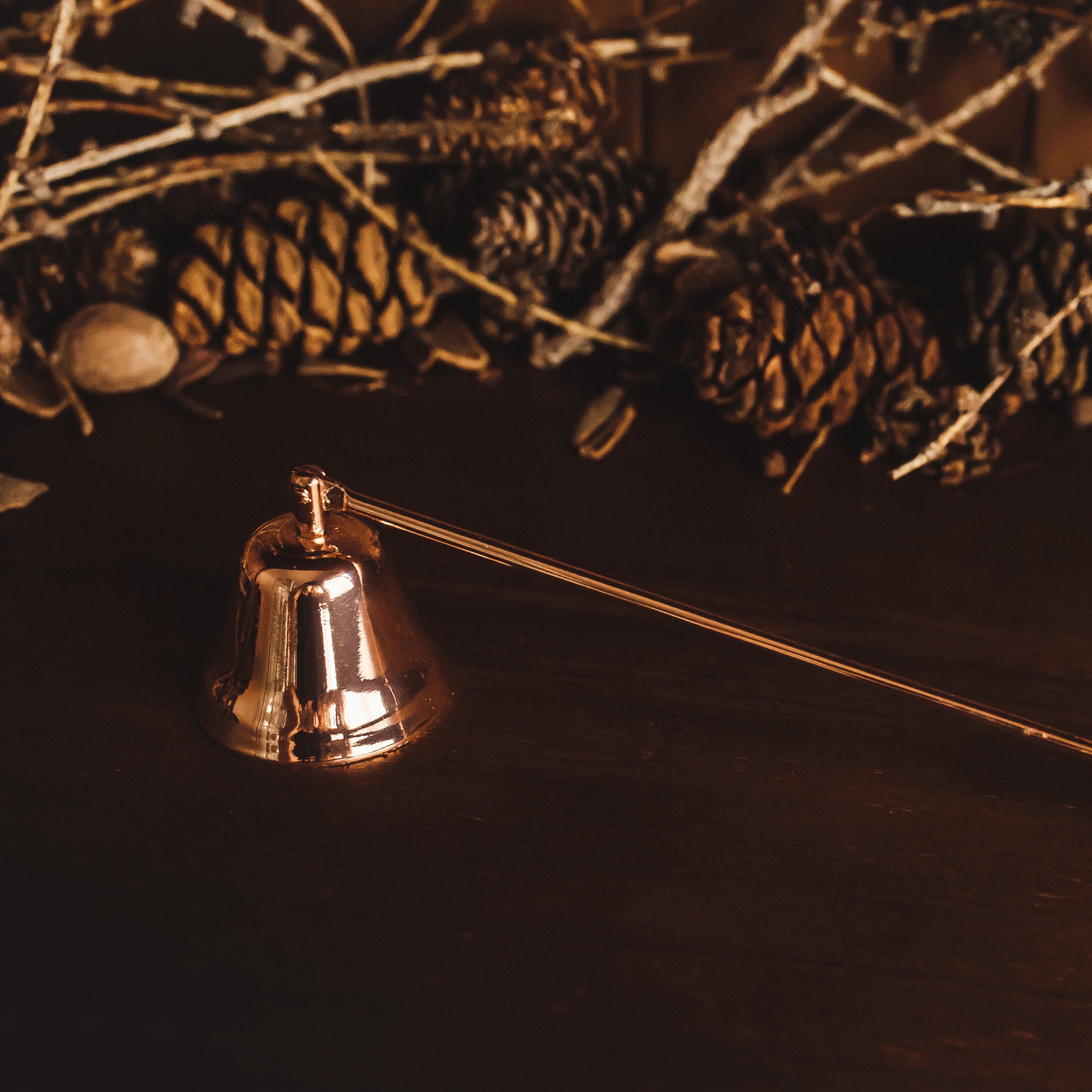CANDLE SNUFFER
