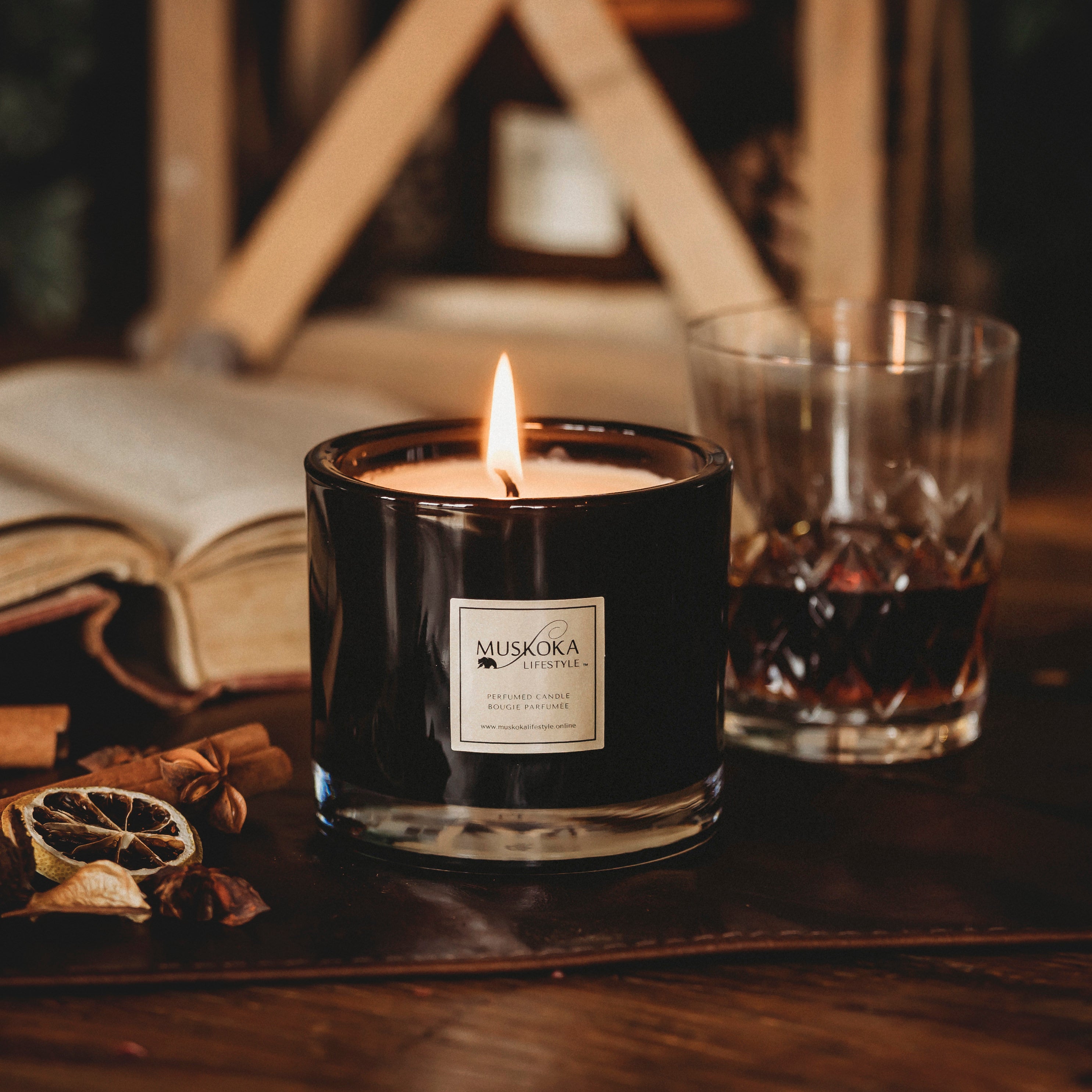 WHISKEY, WOODSMOKE & LEATHER CANDLE