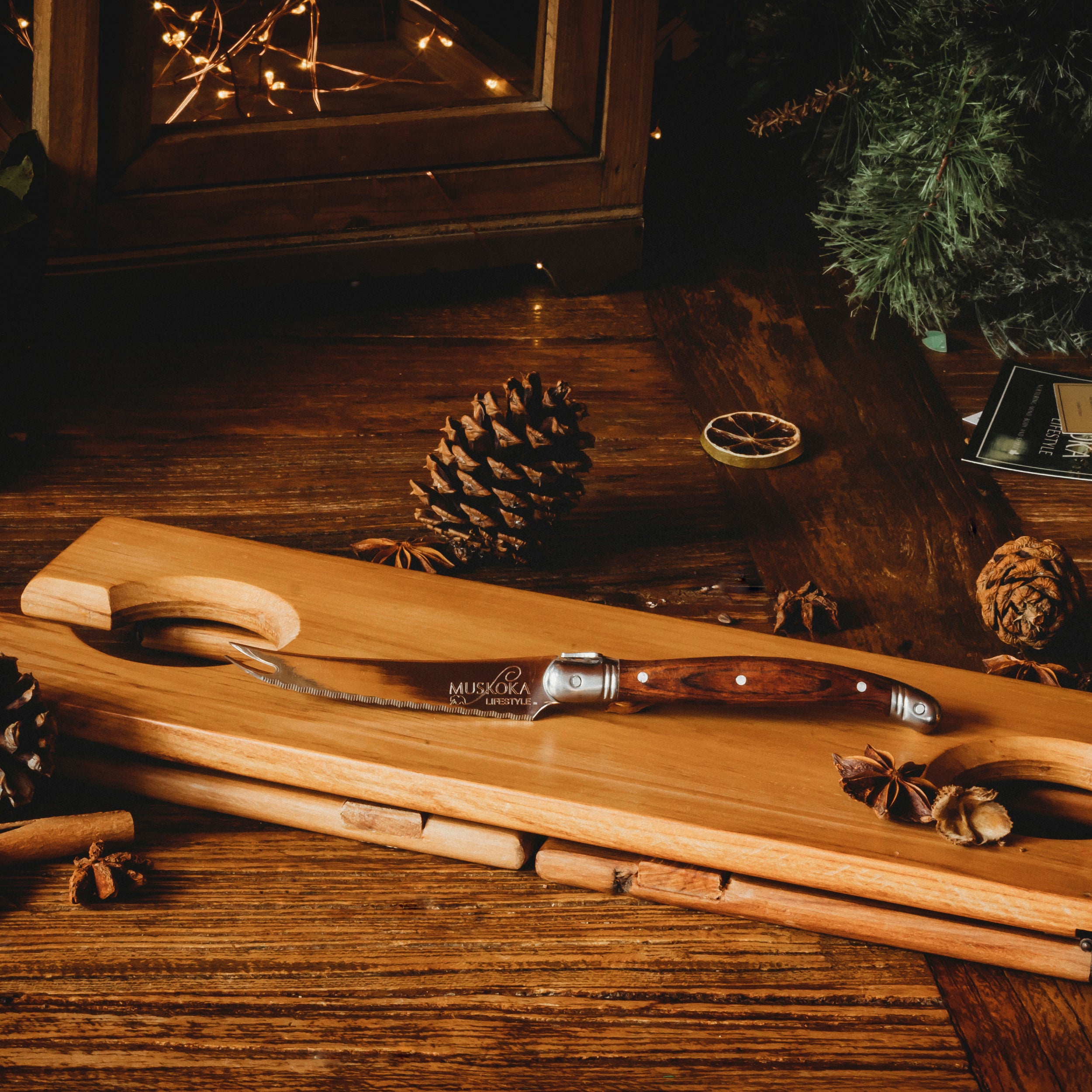 WOODLAND CHEESE KNIFE