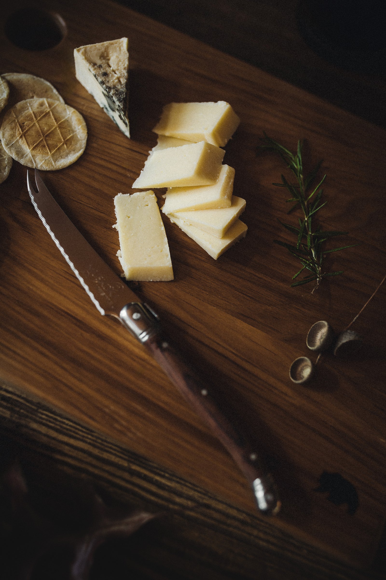 WOODLAND CHEESEBOARD