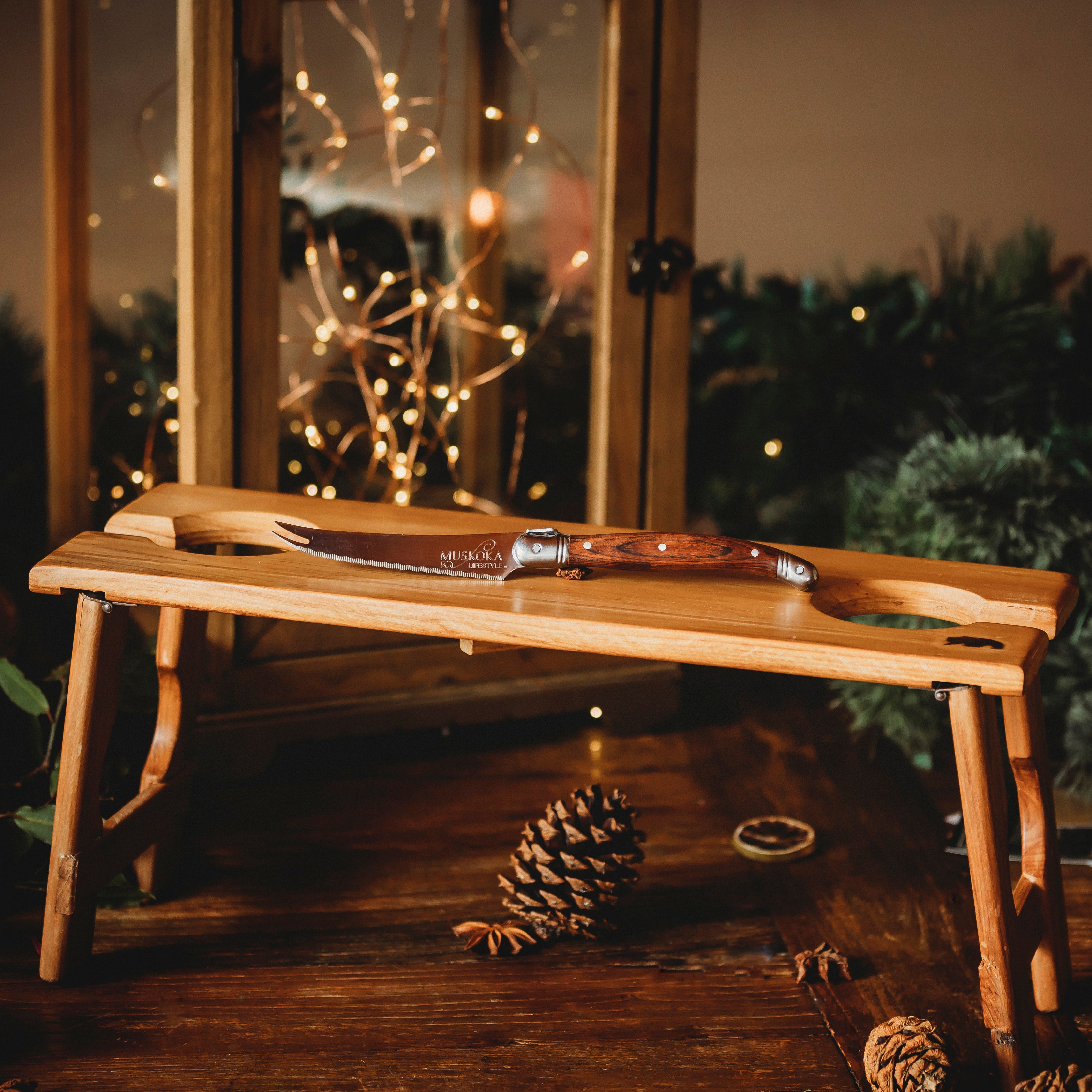 WOODLAND PICNIC TABLE